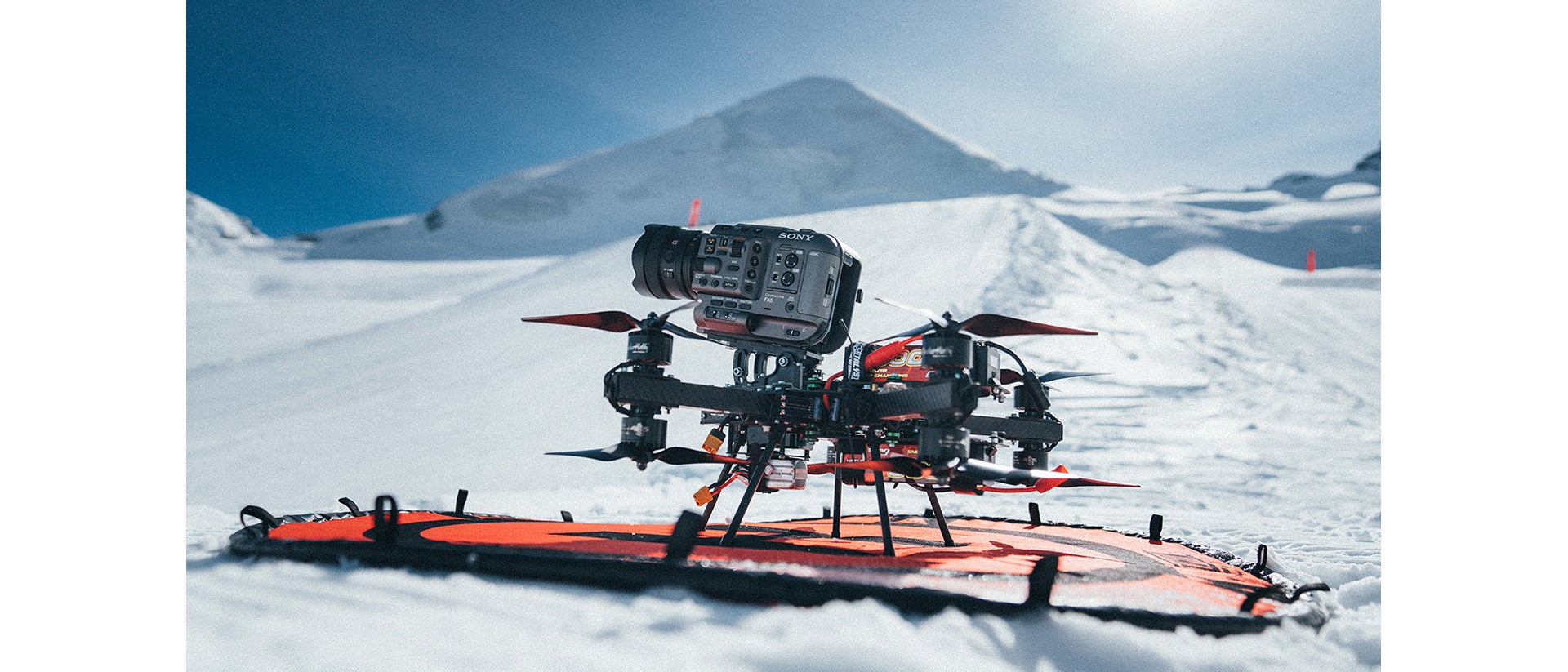 Tournage aérien en montagne